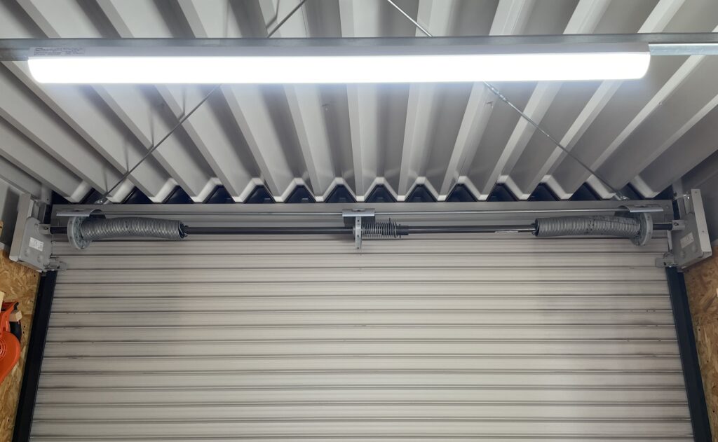 後付けできる！「スマートガレージKIT」シャッター電動化 その2 | YK  